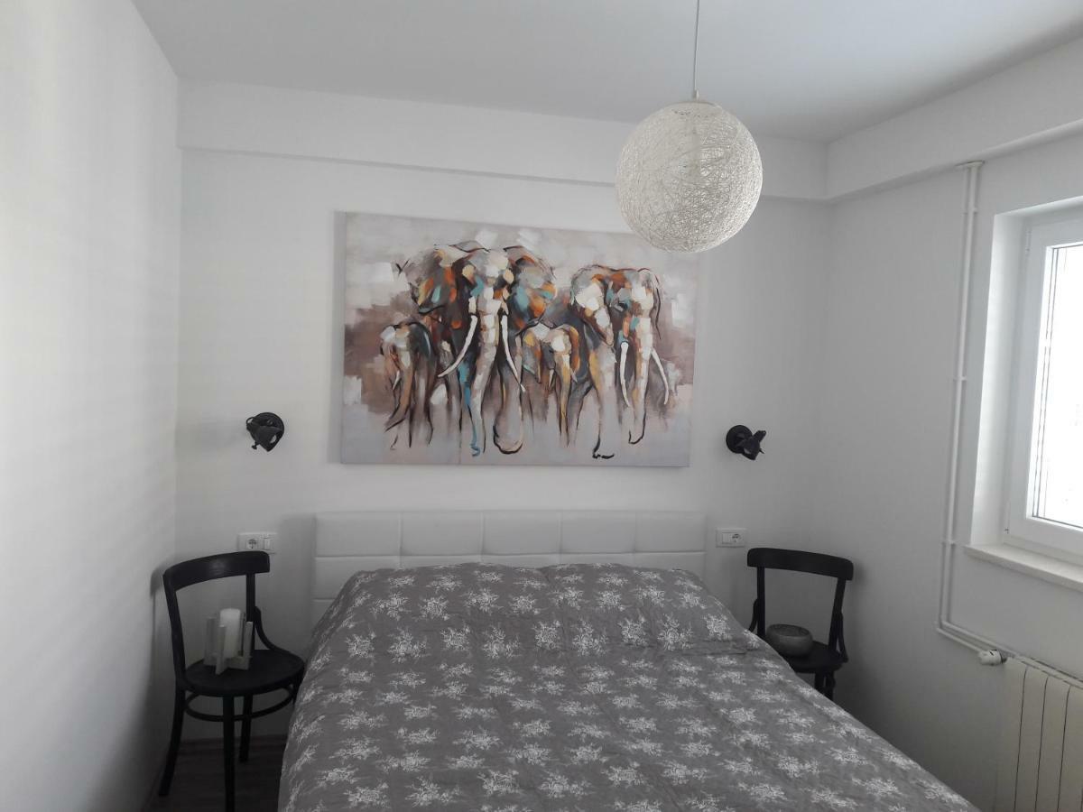 Apartment Tea 2 Primosten Exterior photo